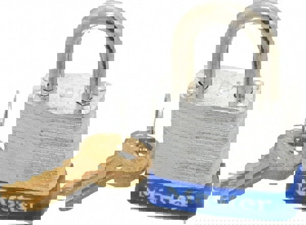 Padlock: Laminated Steel, Keyed Different, 1-1/8